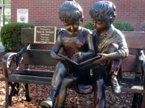 Farm Life Elementary School honors principal