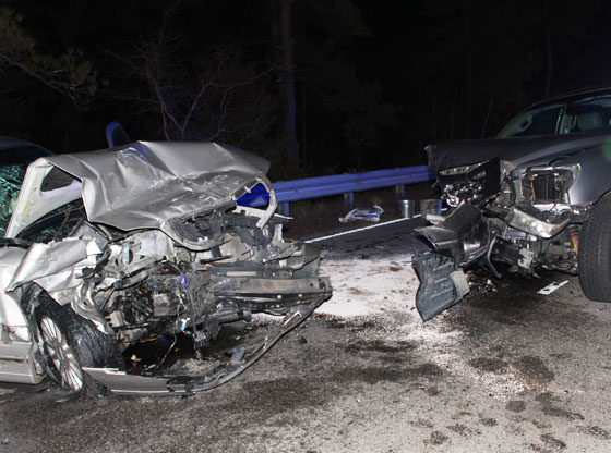 Head-on collision leaves 3 injured 1 in serious condition