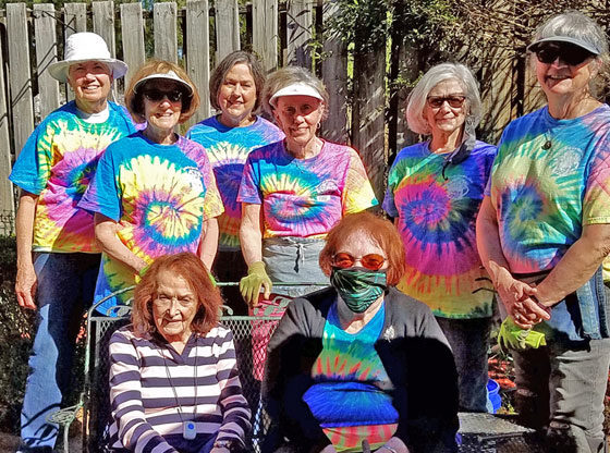 Loblolly Garden Club performs 'Labor of Love' project