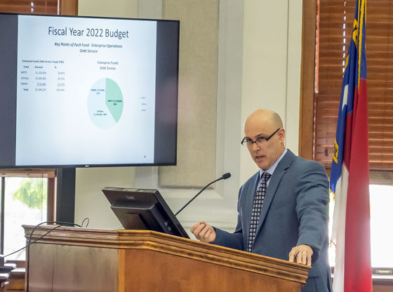 Proposed county budget keeps tax rate unchanged level funds for schools