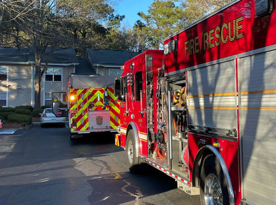 Fire departments save apartments from kitchen fire