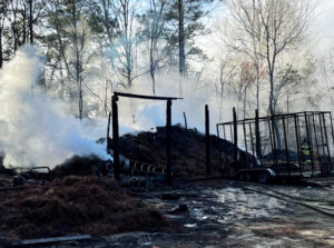 Straw barn destroyed in fire