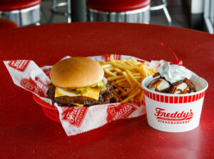 Freddy's announces fall opening in new shopping center