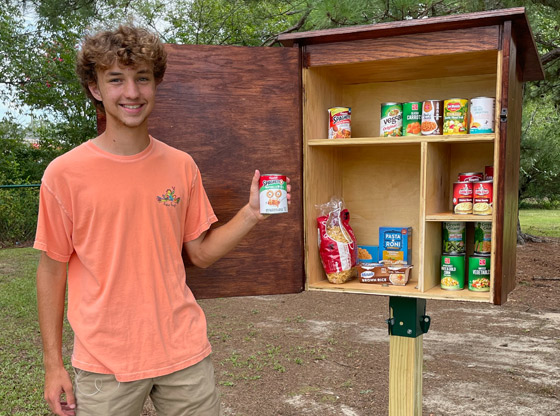 Aberdeen teen installs food pantry at park