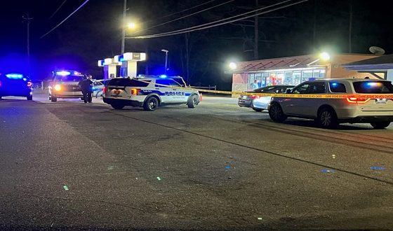 Man fatally shot at Southern Pines gas station