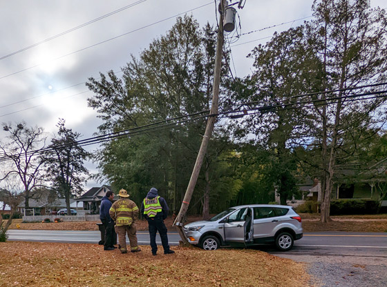 Power pole snapped in Cameron car crash