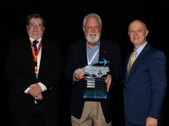 Airport director wins statewide airport award