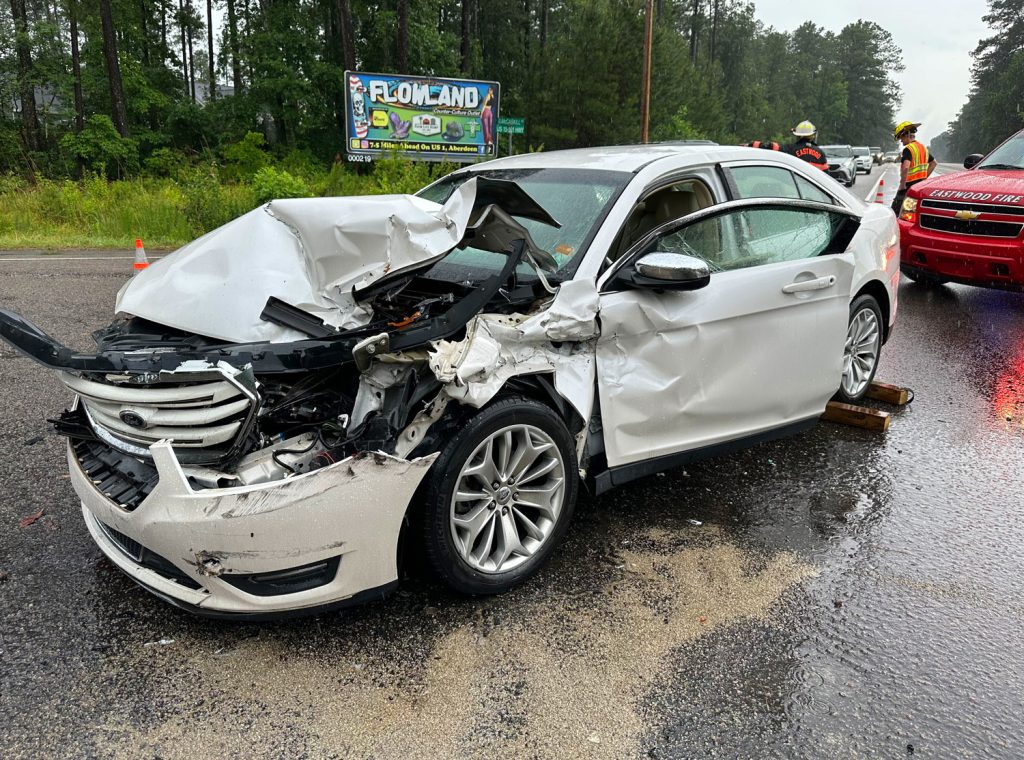 Two people taken to hospital after crash - Sandhills Sentinel