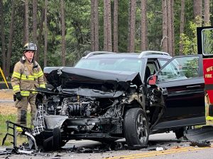 Crews respond to three-vehicle wreck in West End