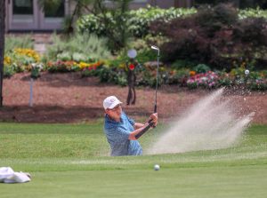 Jackson holds her lead, Popert fires 69 to vault ahead on men’s side