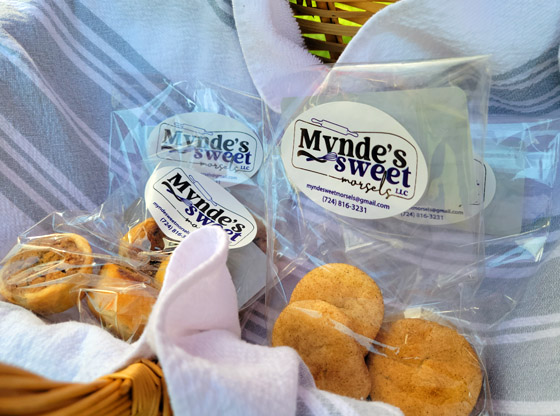 Mynde's Sweet Morsels: melting pot of tradition