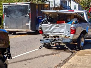 Crews respond to Carthage crash