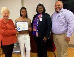 Simmons receives Florence B. Harris Scholarship Award for nursing studies