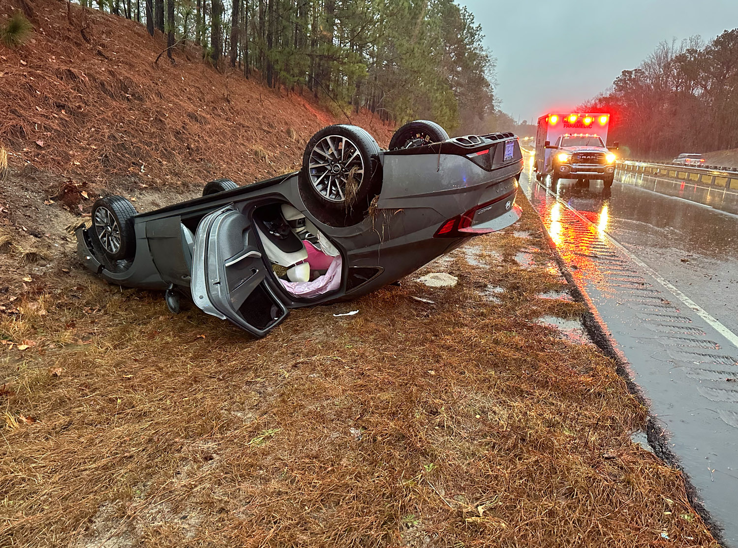 1 dead after multiple cars crash, catch fire in downtown Woodland