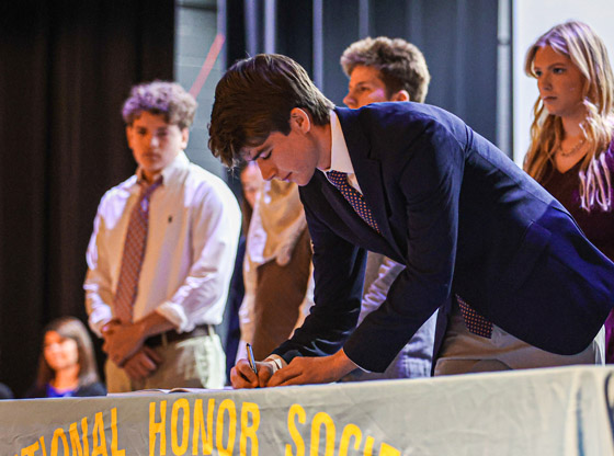 O’Neal holds National Honor Society inductions