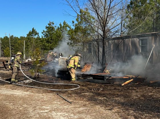 Abandoned homes burned in fire