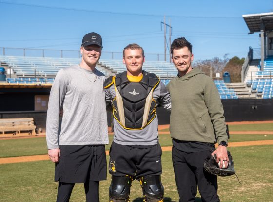 Bogeys catcher prepares MLB pitchers for upcoming season