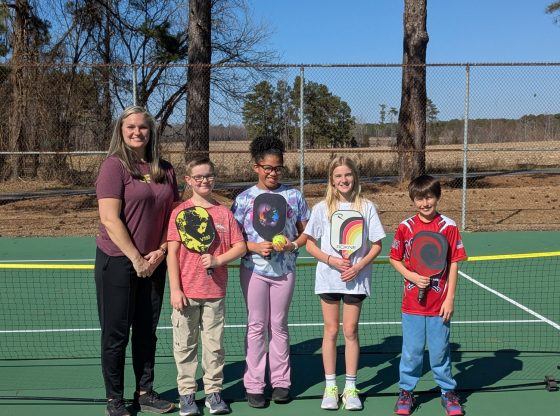 Paddle up: Sandhills Farm Life brings pickleball to students