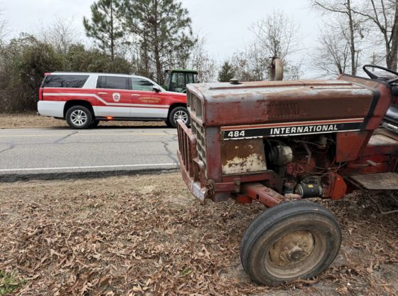 Tractor rear-ended by SUV in Lakeview