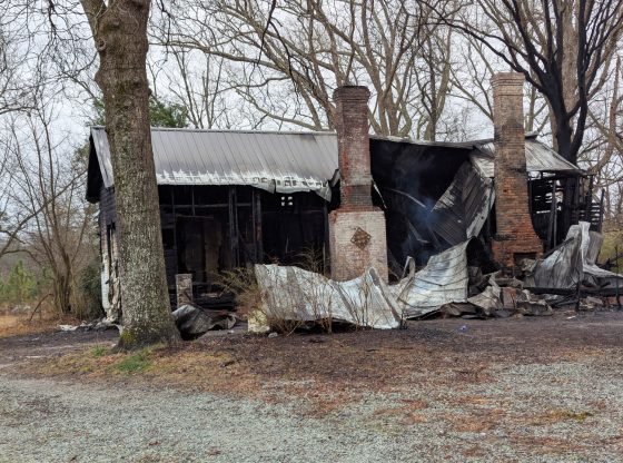 Fire destroys vacant Cameron home