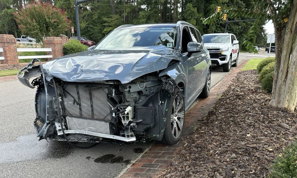 Driver trapped, extricated after T-bone crash in Southern Pines