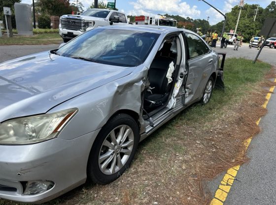 Driver trapped, extricated after T-bone crash in Southern Pines