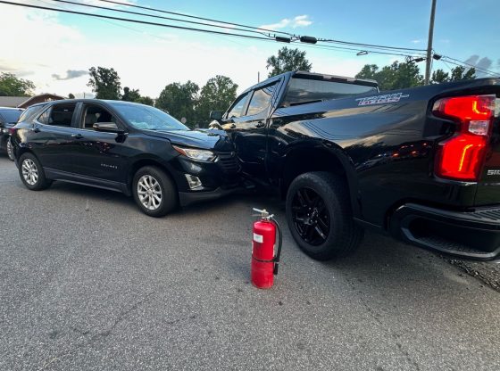 Three-vehicle crash delays Saturday night traffic in Aberdeen