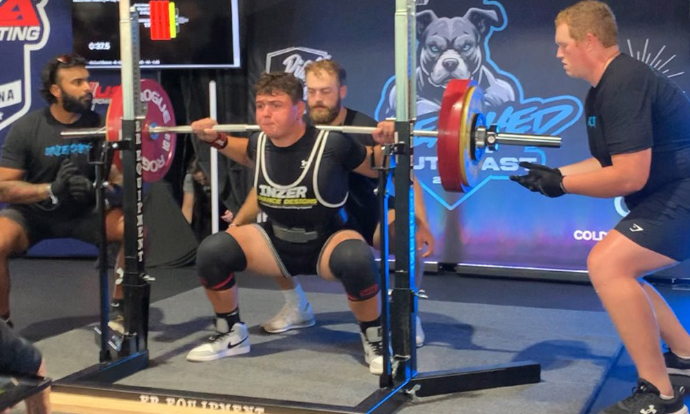 Pinecrest powerlifter breaks state records, eyes regionals