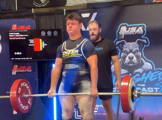 Pinecrest junior powerlifter breaks state records, eyes regionals