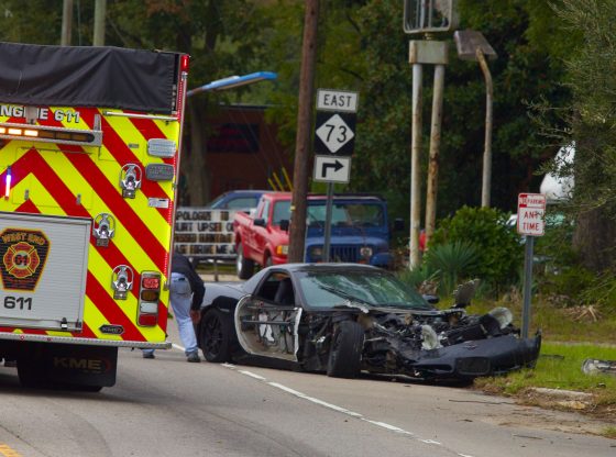 18-wheeler runs over Corvette