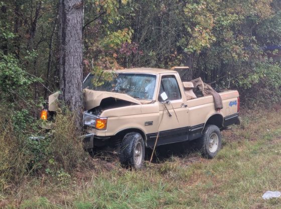 Truck strikes tree, driver injured in Carthage crash