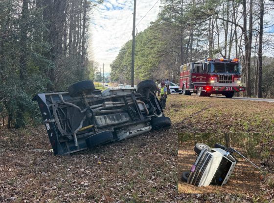 Rollover near Carthage slows Thanksgiving Day commute