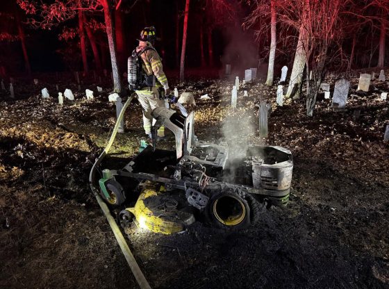Crews contain fire from spreading in Cameron cemetery