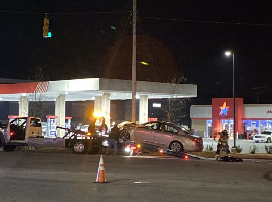 Units respond to simultaneous wrecks in Aberdeen