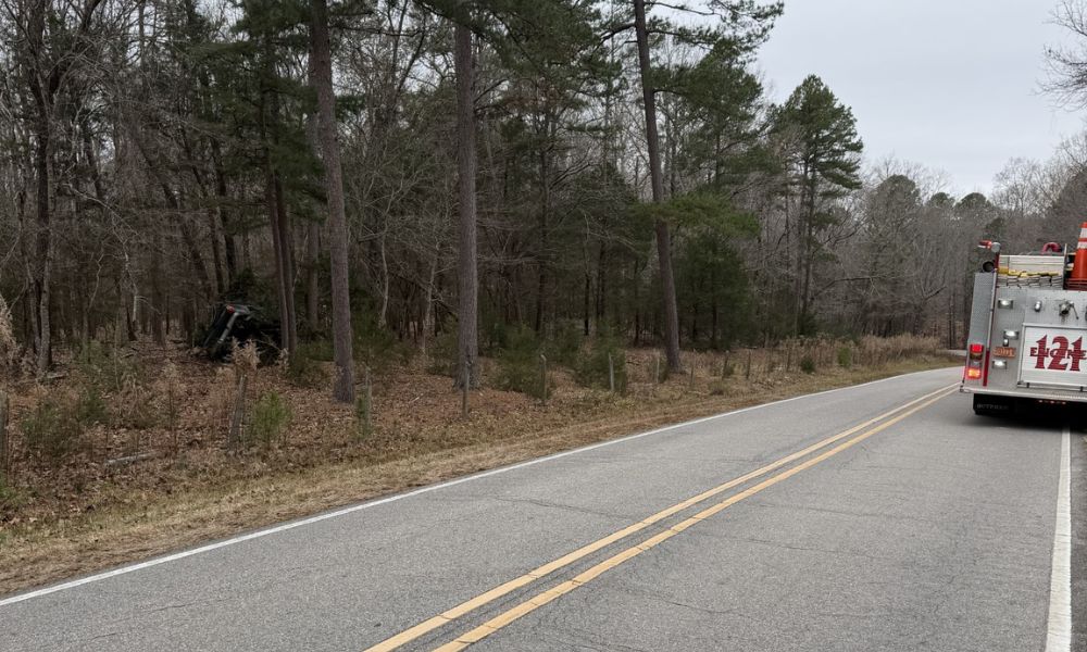 Truck found abandoned along road after crash in Robbins