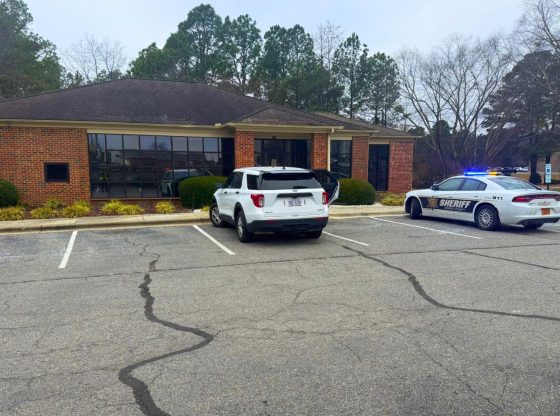 Authorities searching for suspect after Truist Bank robbery in Seven Lakes