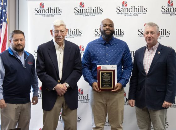 Two SCC technology students honored with $1,000 awards