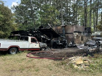 Building, multiple vehicles destroyed in Aberdeen fire