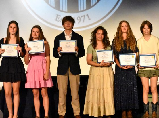 O’Neal honors student achievement, character