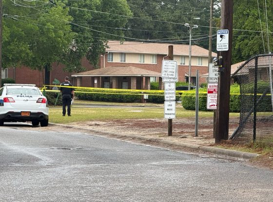 Police investigating shooting at Brookside Park Apartments in SP