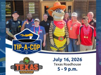 Aberdeen officers serve at Texas Roadhouse for Special Olympics Fundraiser