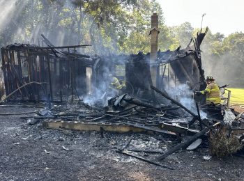 Chief spots structure fire in Cameron