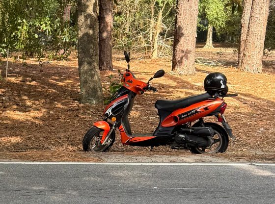 Moped crash closes Beulah Hill Road in Pinehurst